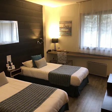 Hotel Logis Burnichon 2*