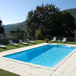 Hotel Logis Restaurant Burnichon 2*