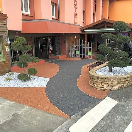 Logis Restaurant Burnichon Hotel 2*