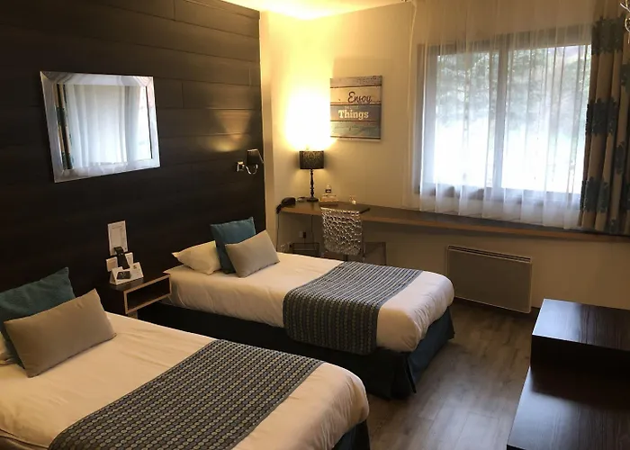 Hotel Logis Restaurant Burnichon 2*